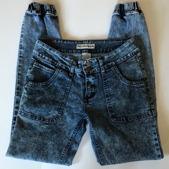 Diamonds & Threads Denim - Diamonds & Threads Acid Wash Mid-Rise Jeans 7